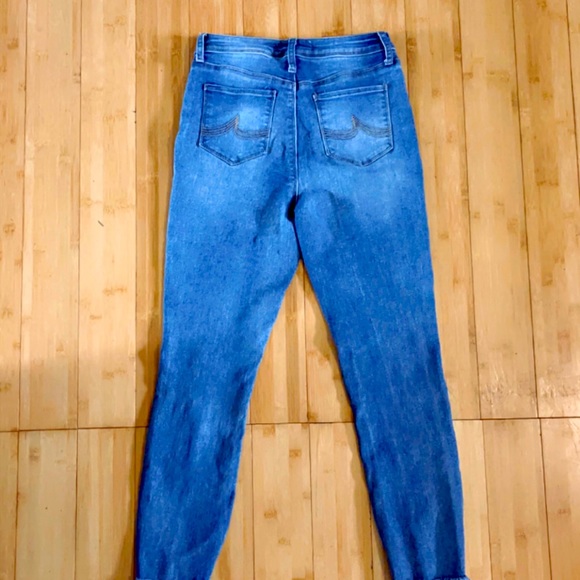 California Vintage Jeans - Picture 2 of 4